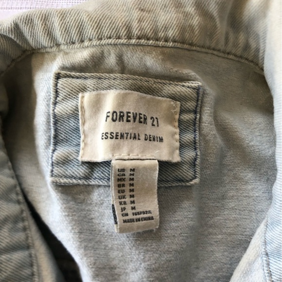 Forever 21 Crop Light Wash Denim Jacket - Picture 15 of 15